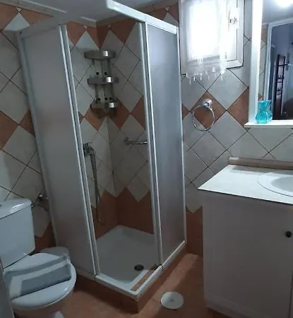 Marousi Apartment Perissa (Santorini)