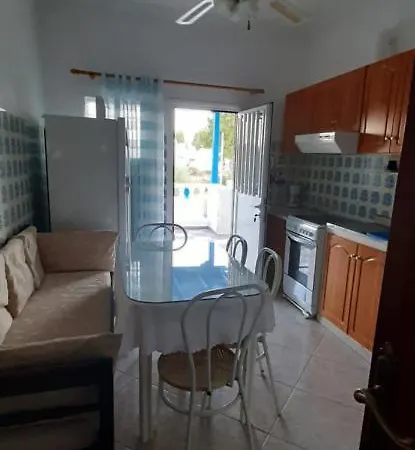 Marousi Apartment Perissa (Santorini)